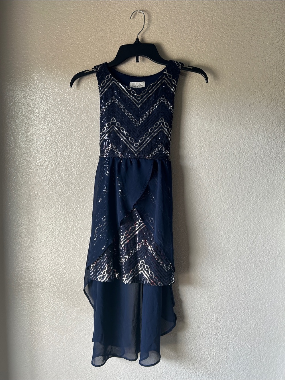 Emily Rose Girl Navy Sliver Sequined Chevron Dress Sleeveless Sz 8 Formal Chic